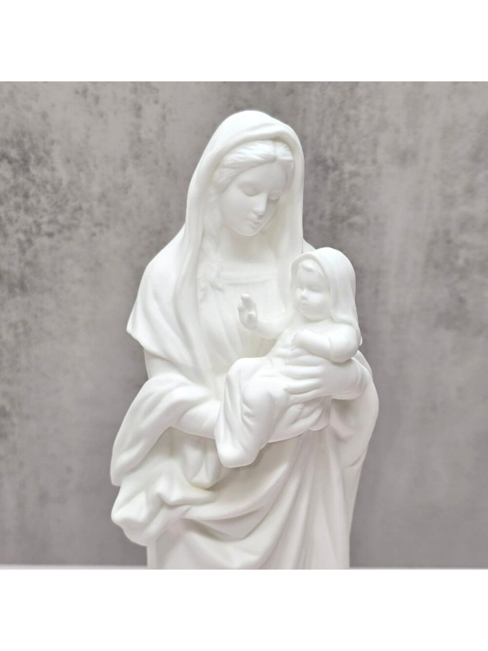 Lenox Virgin Mary & Baby Jesus Mother and Child Statue White Figurine JJ4282
